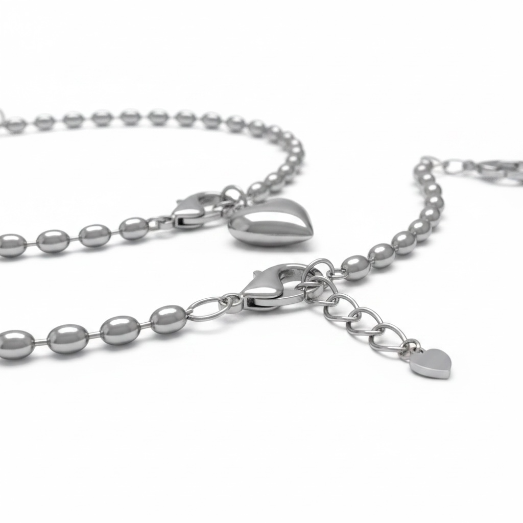 Queen of hearts necklace and bracelet set
