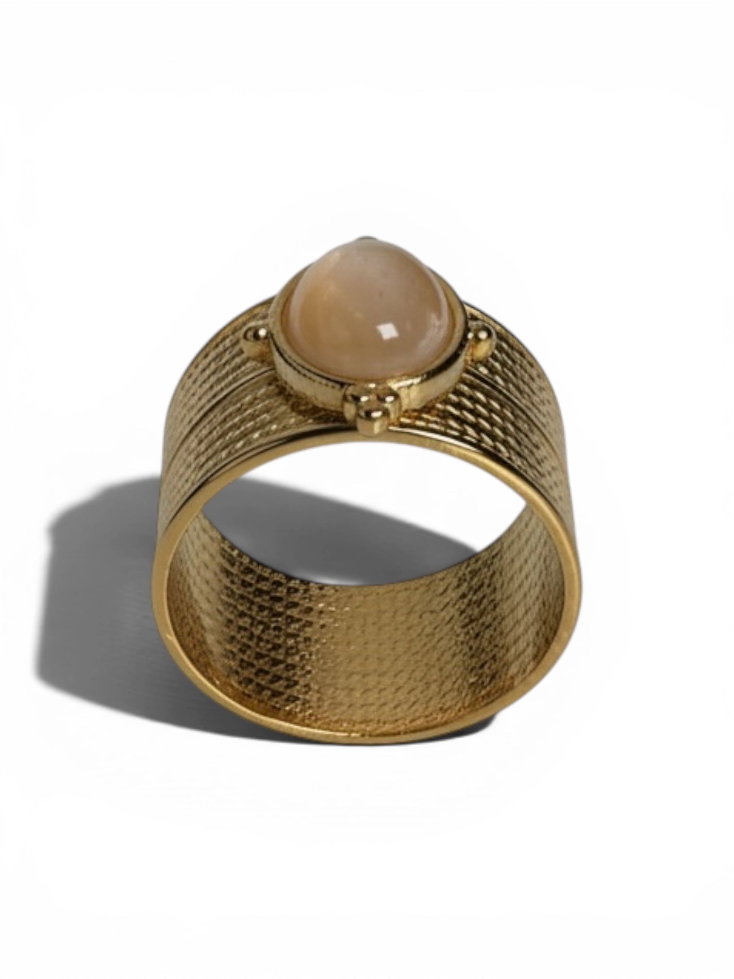 Natural stone ring