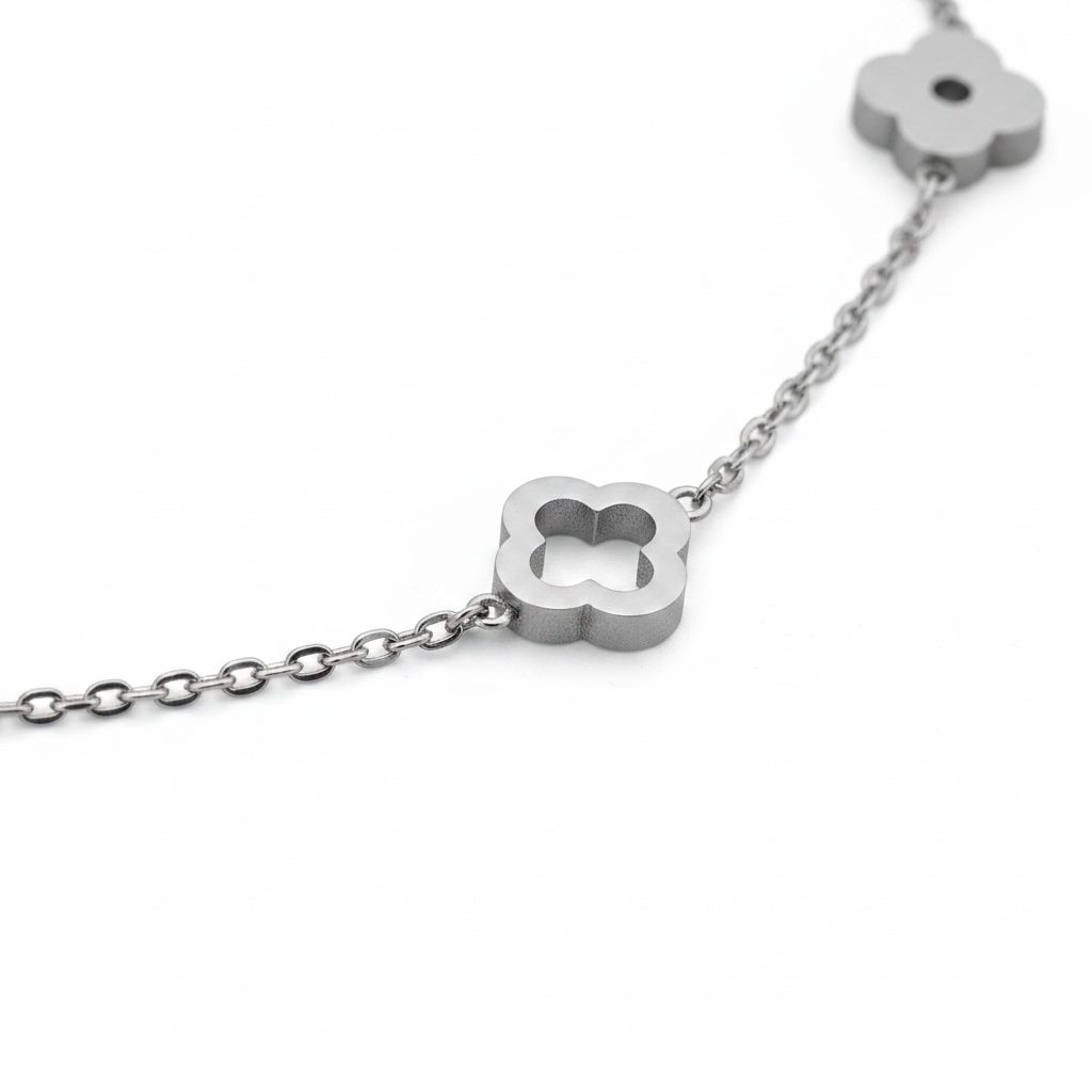 Lady Luck necklace