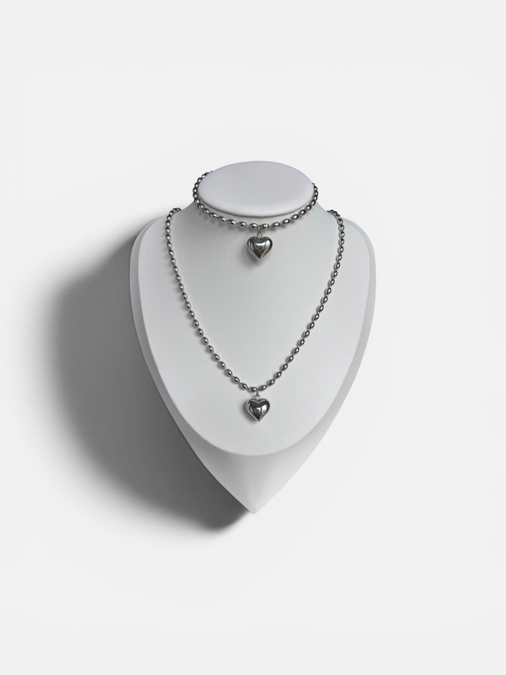 Queen of hearts necklace and bracelet set