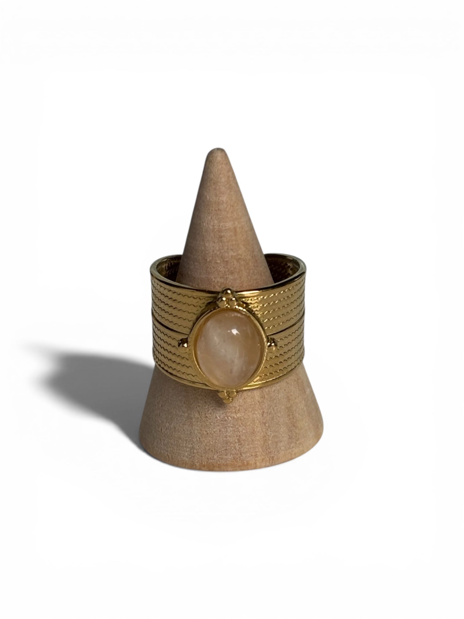 Natural stone ring