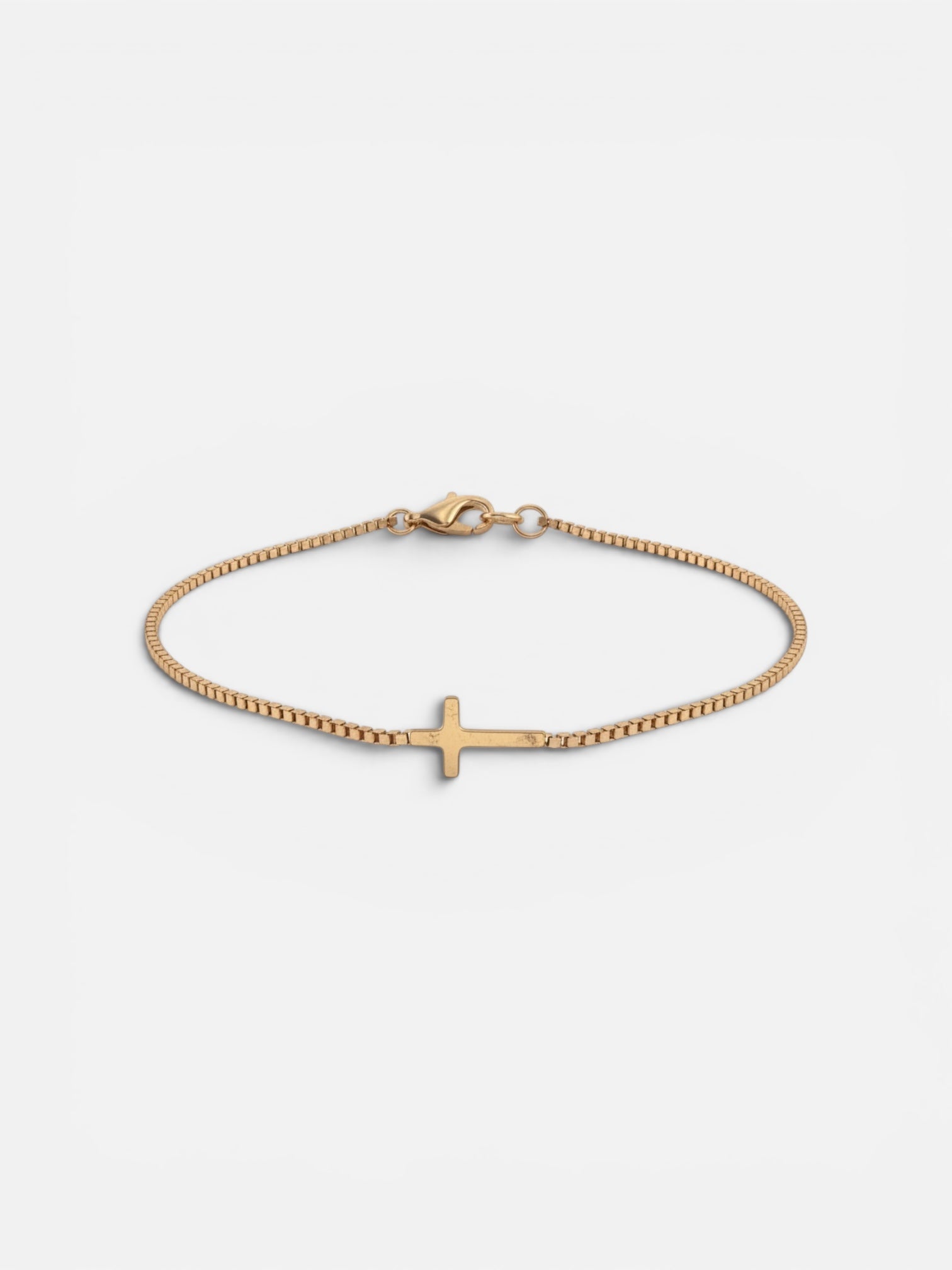 Fine cross bracelet